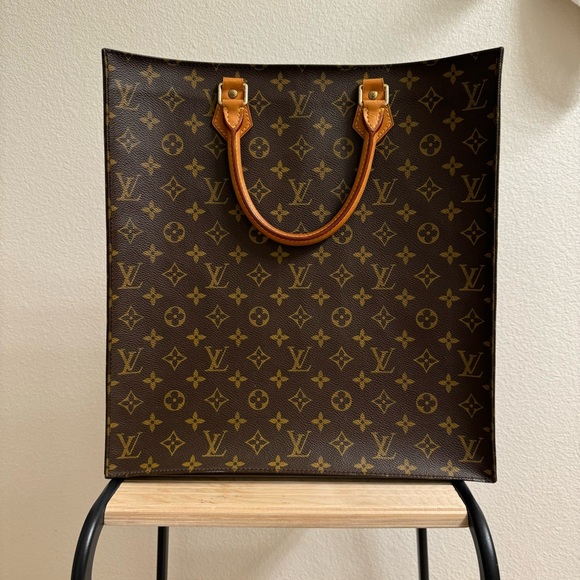 Authentic Louis Vuitton Vintage Sac Plat Tote - Picture 1 of 9